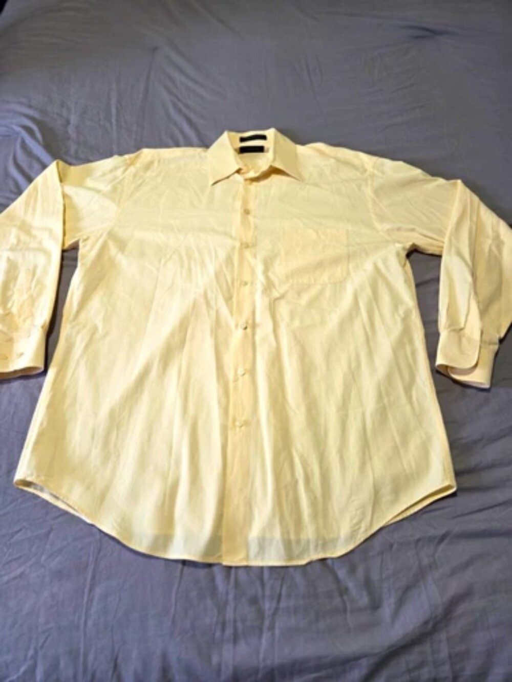 Claiborne Mens Long Sleeve Button Down Dress Shirt Yellow Size 16 1/2 34/35 L